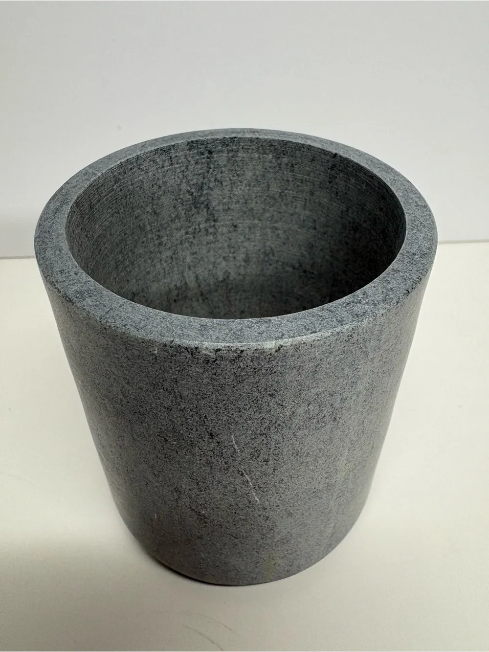 Paws Up Gray Stone-Look Bath Accessory or Pencil Holder 3x3”